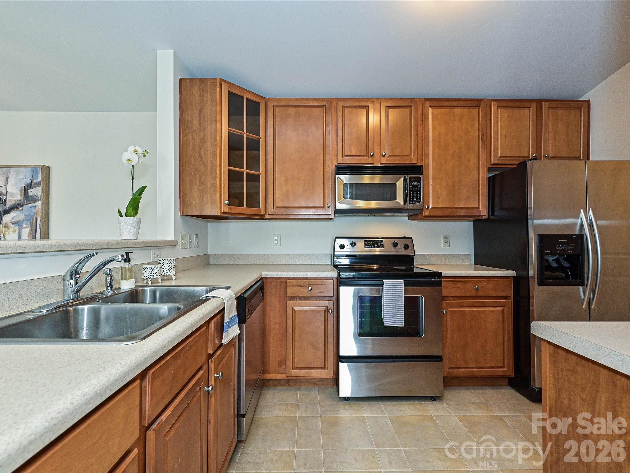 11873 Ridgeway Park Drive — Charlotte