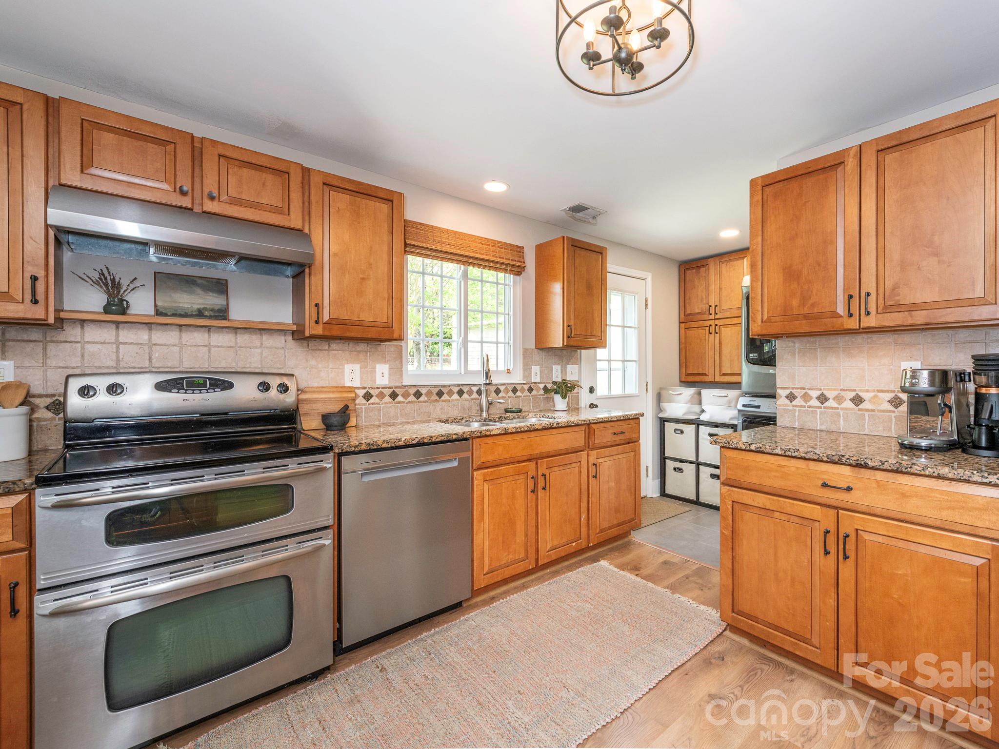 11613 Five Cedars Road — Charlotte