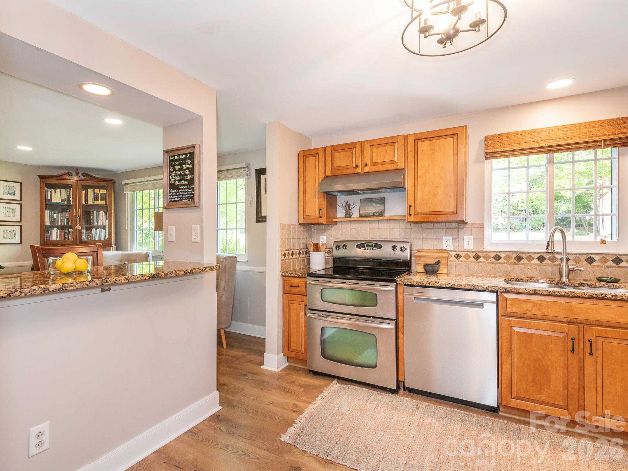 11613 Five Cedars Road — Charlotte