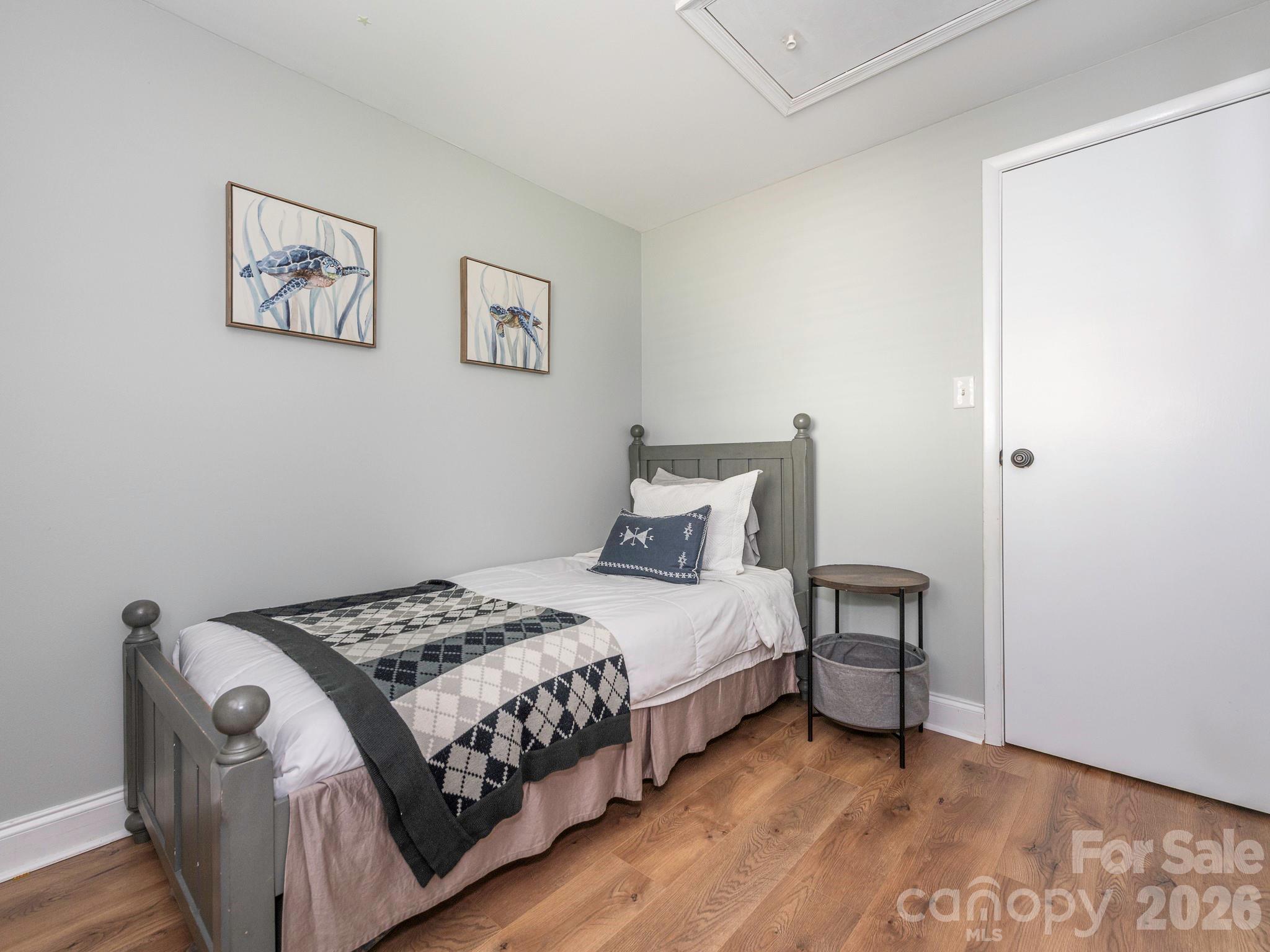 11613 Five Cedars Road — Charlotte