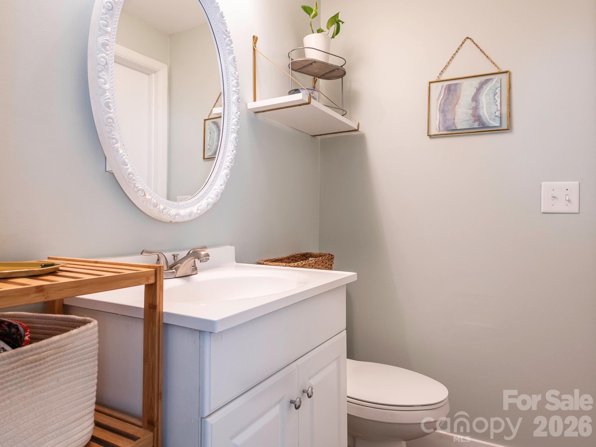 11613 Five Cedars Road — Charlotte