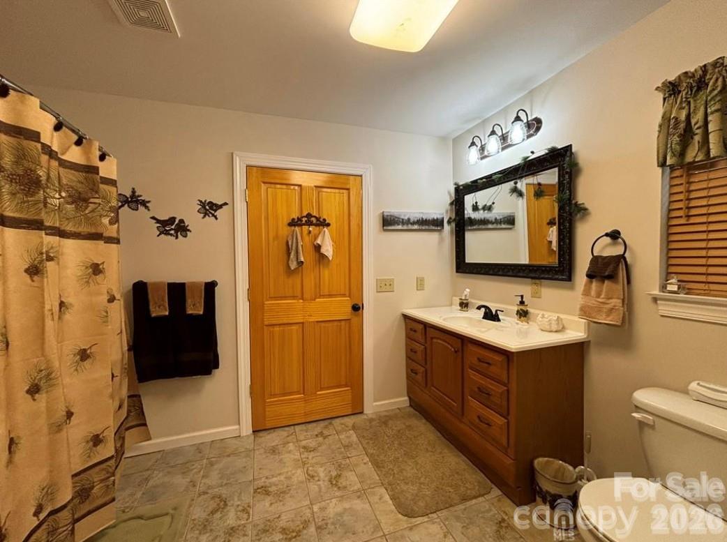 369 Pinecrest Circle — Troy