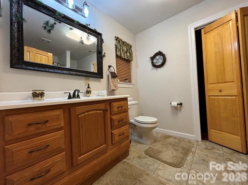 369 Pinecrest Circle — Troy