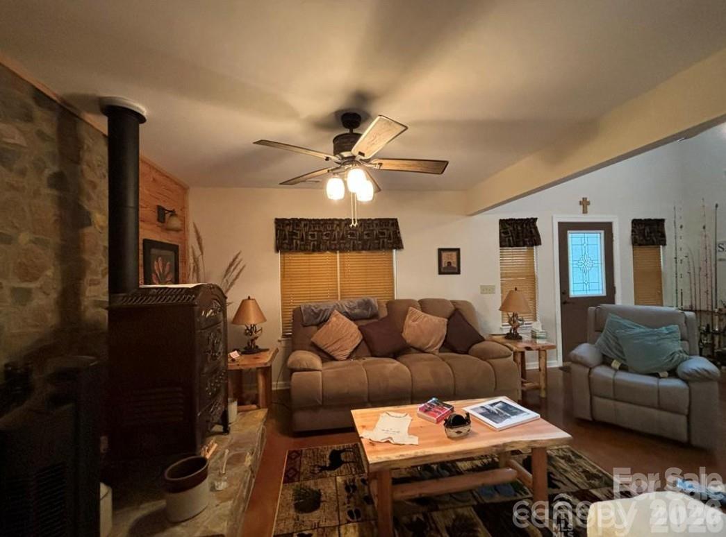 369 Pinecrest Circle — Troy
