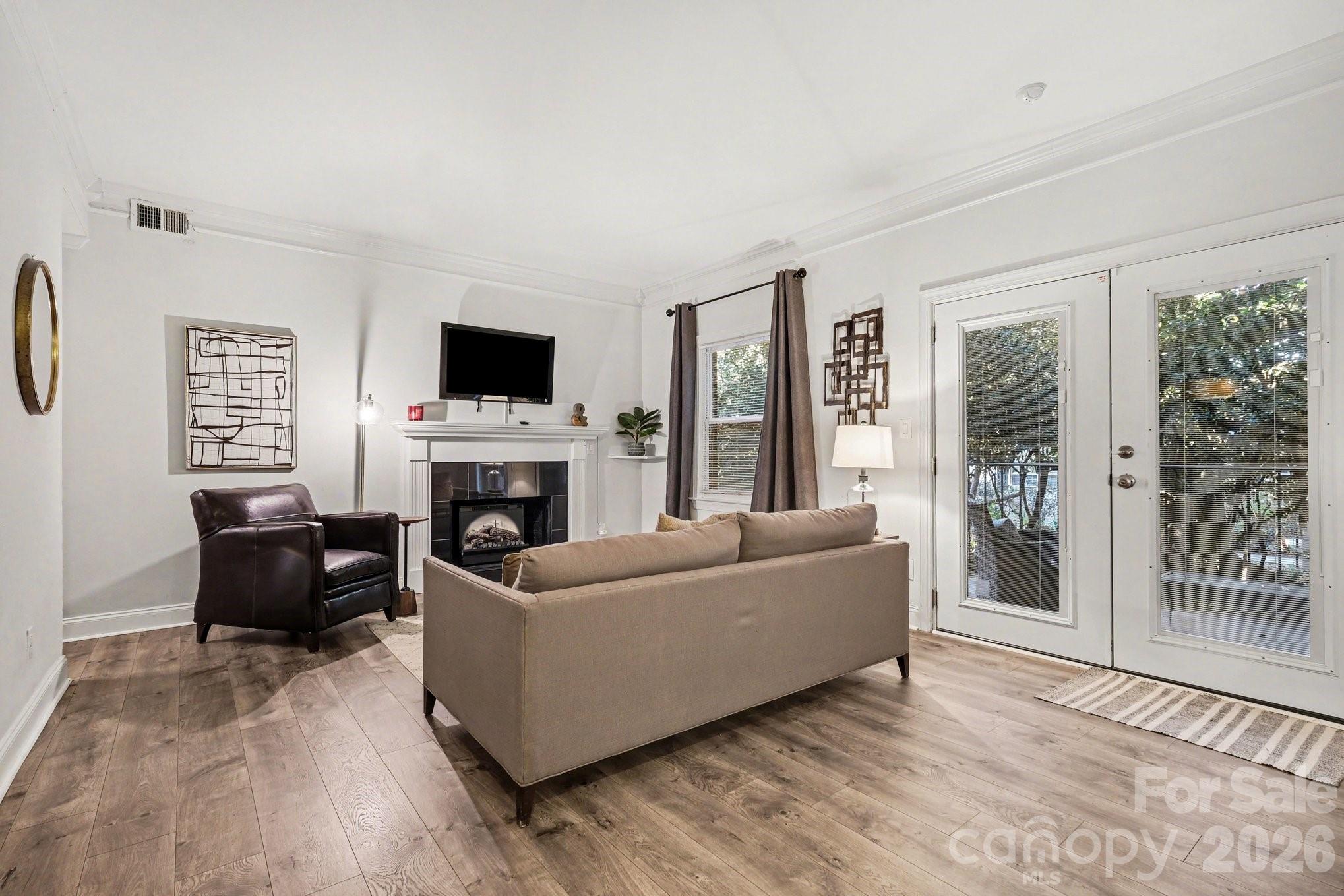 1012 Queens Road #Apt C — Charlotte