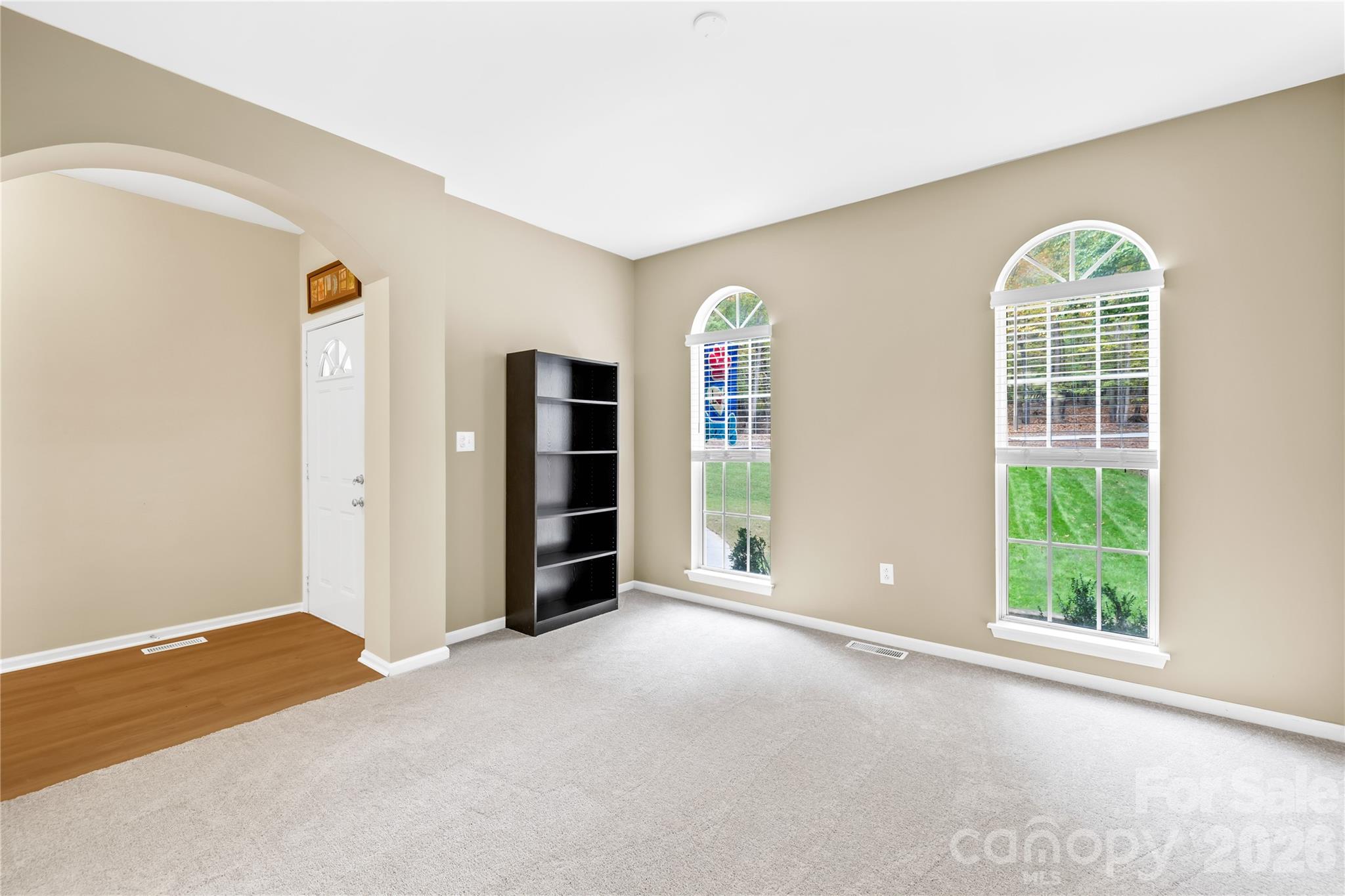 11113 Asbury Chapel Road — Huntersville