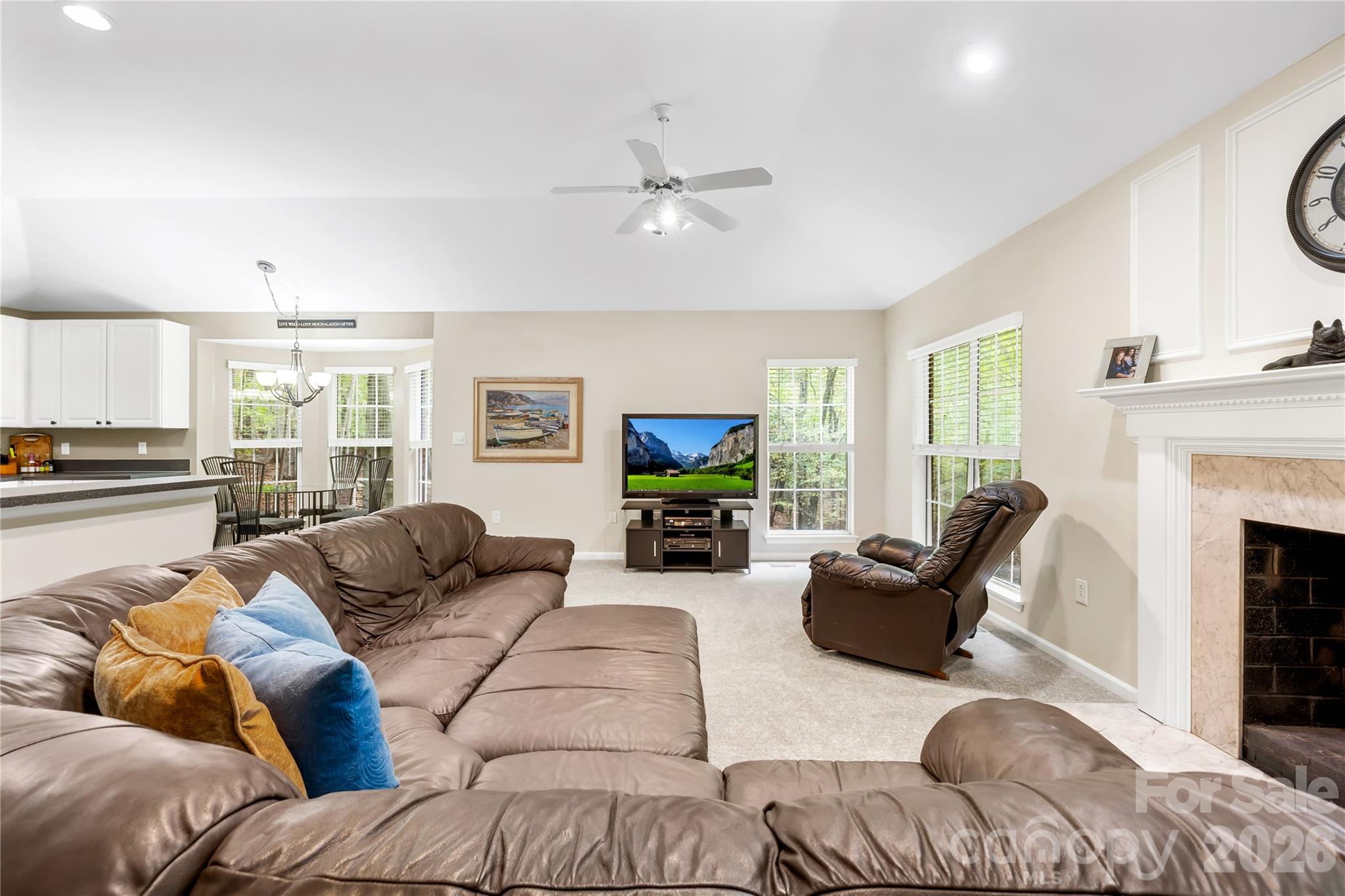 11113 Asbury Chapel Road — Huntersville