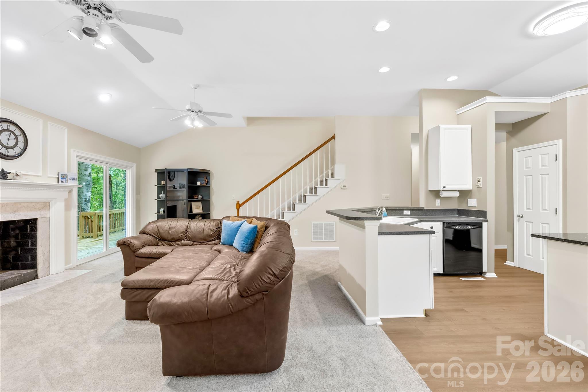 11113 Asbury Chapel Road — Huntersville