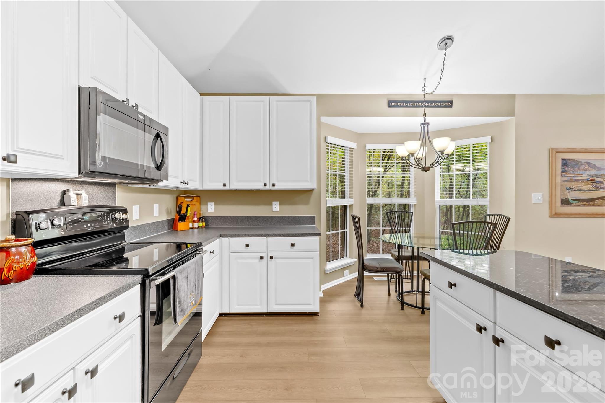 11113 Asbury Chapel Road — Huntersville