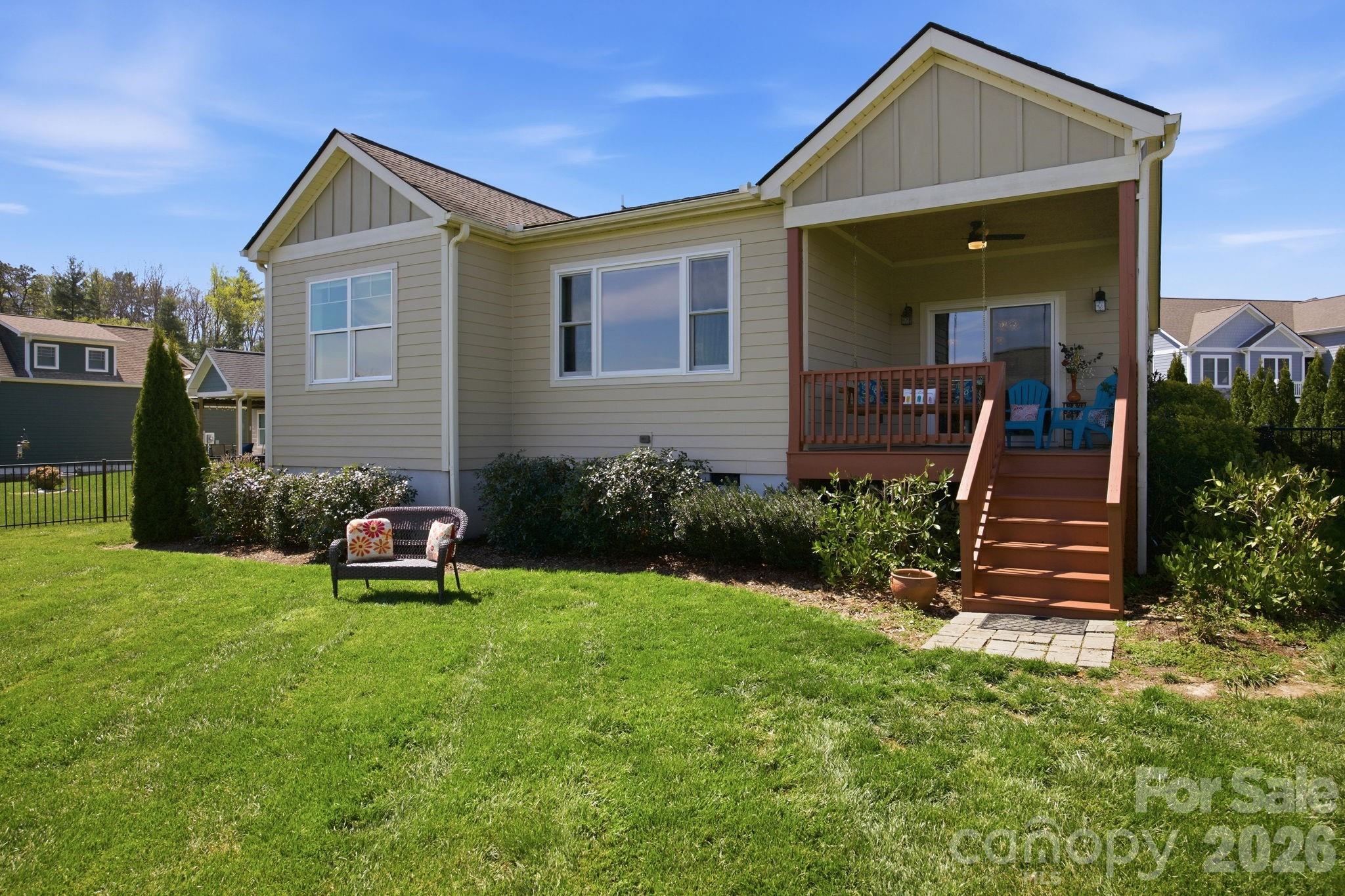 82 Blacksmith Run Drive — Hendersonville