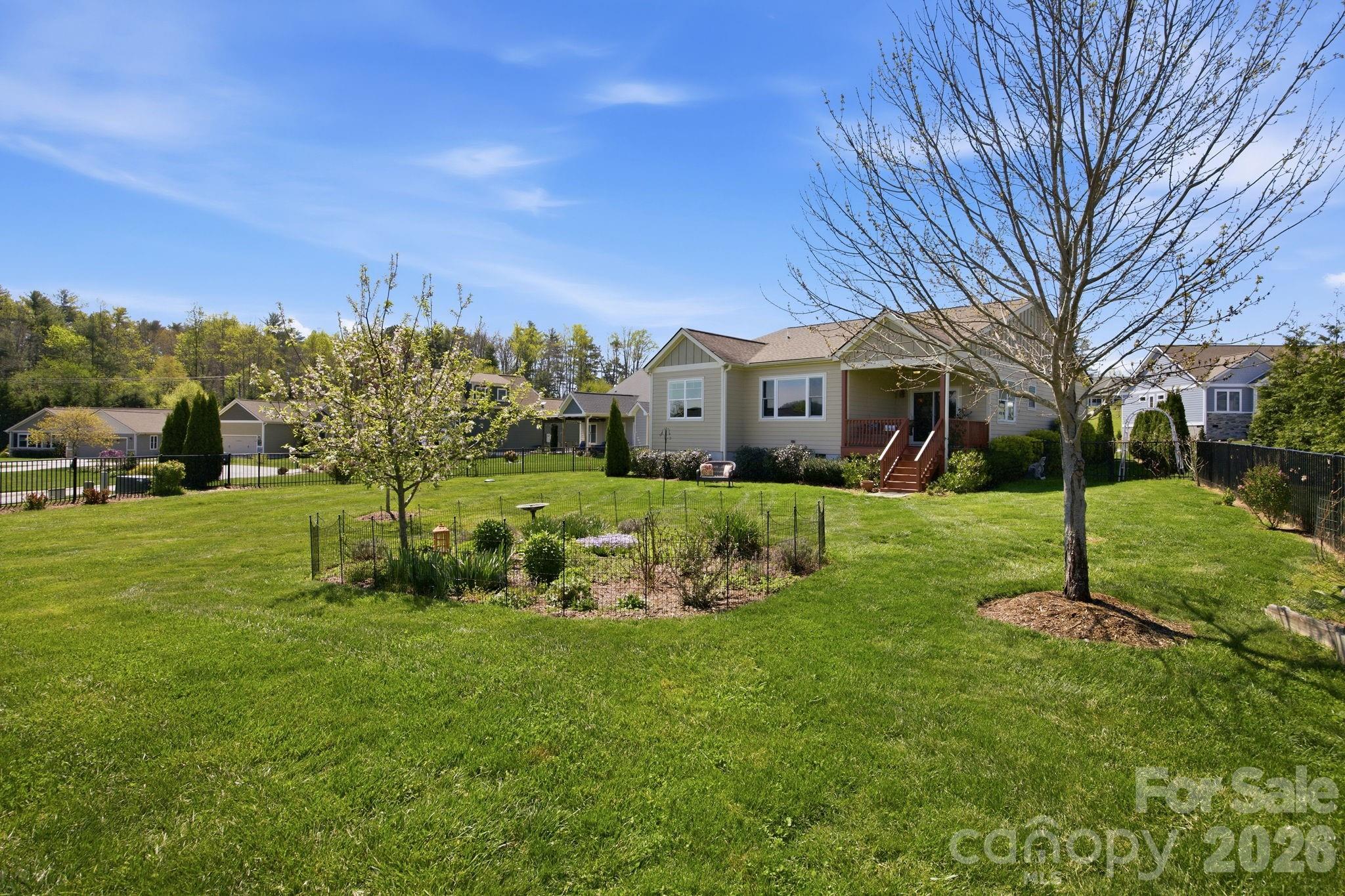 82 Blacksmith Run Drive — Hendersonville