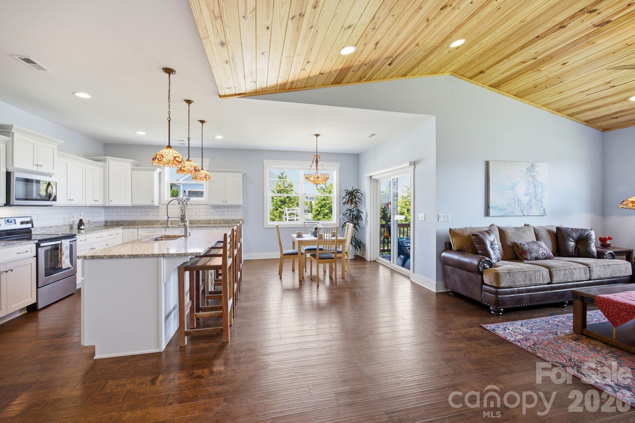 82 Blacksmith Run Drive — Hendersonville