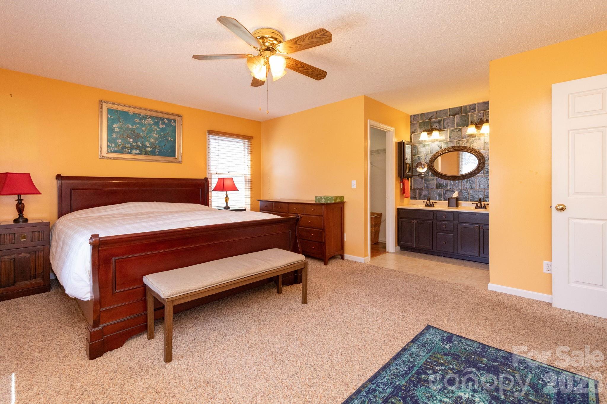 6 Arrowhead Lane — Weaverville