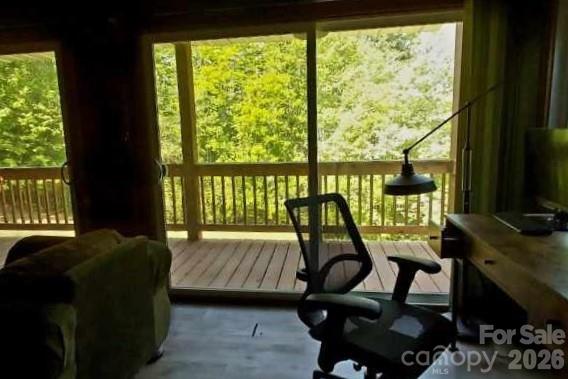 6 Arrowhead Lane — Weaverville