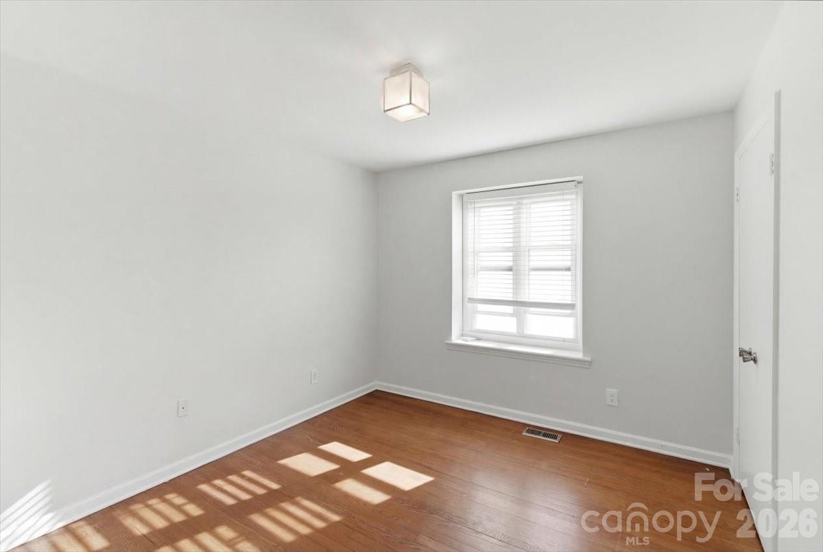 5810 Red Carriage Lane — Charlotte