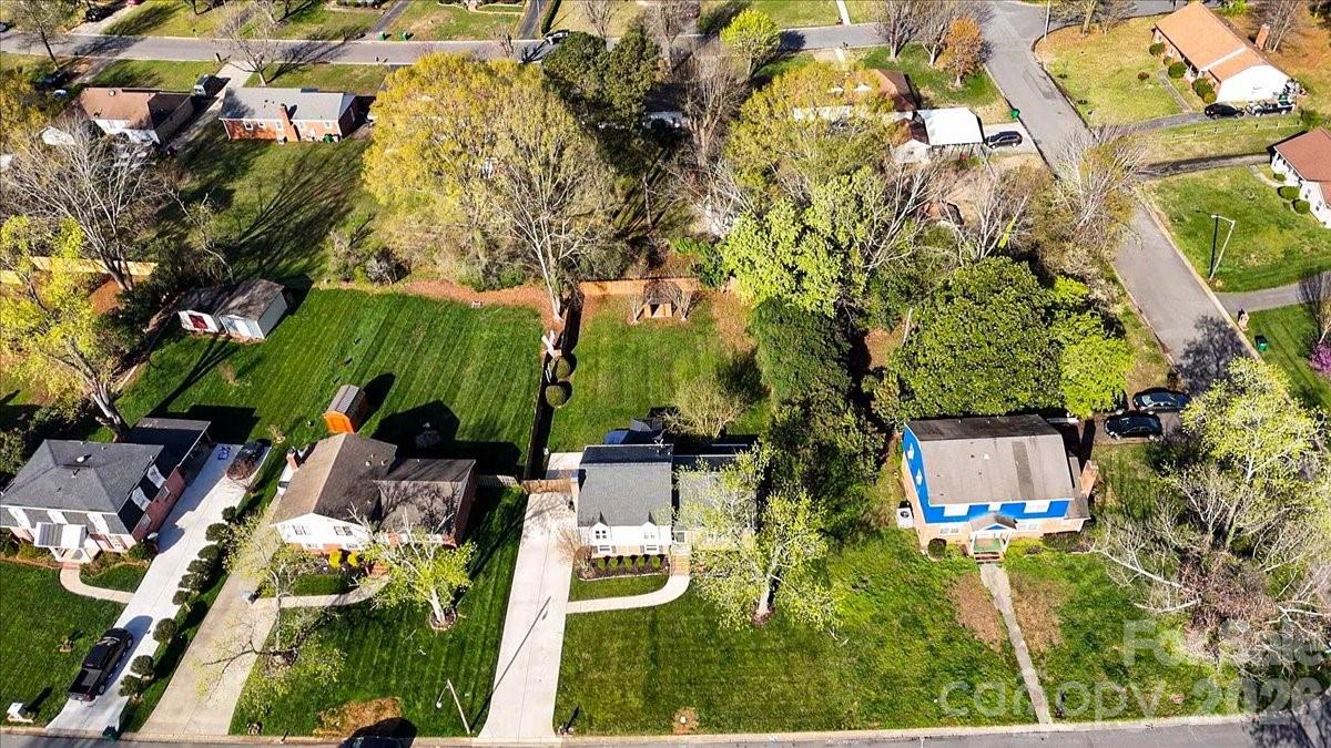 5810 Red Carriage Lane — Charlotte