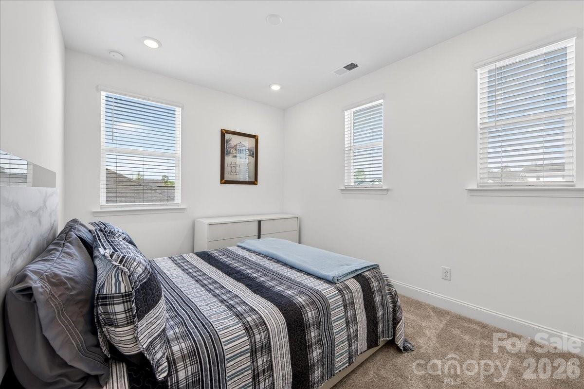 3234 Fenchurch Lane — Denver