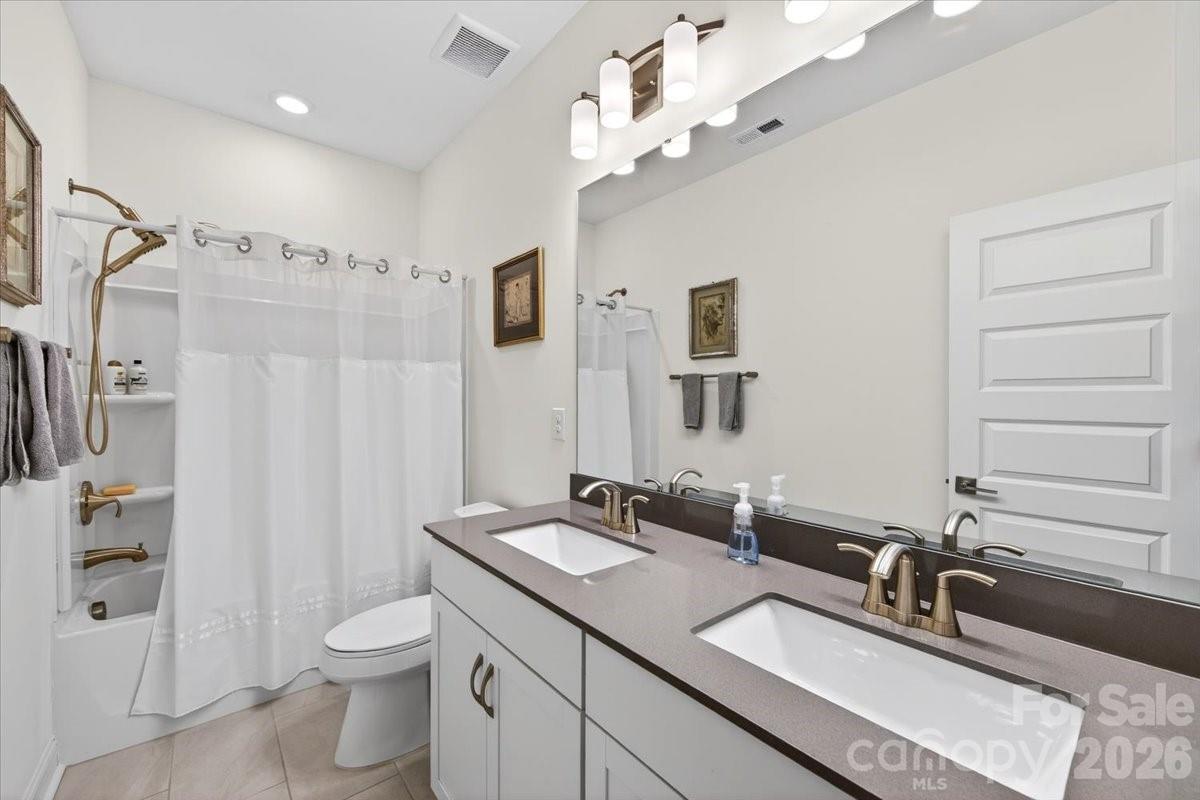 3234 Fenchurch Lane — Denver