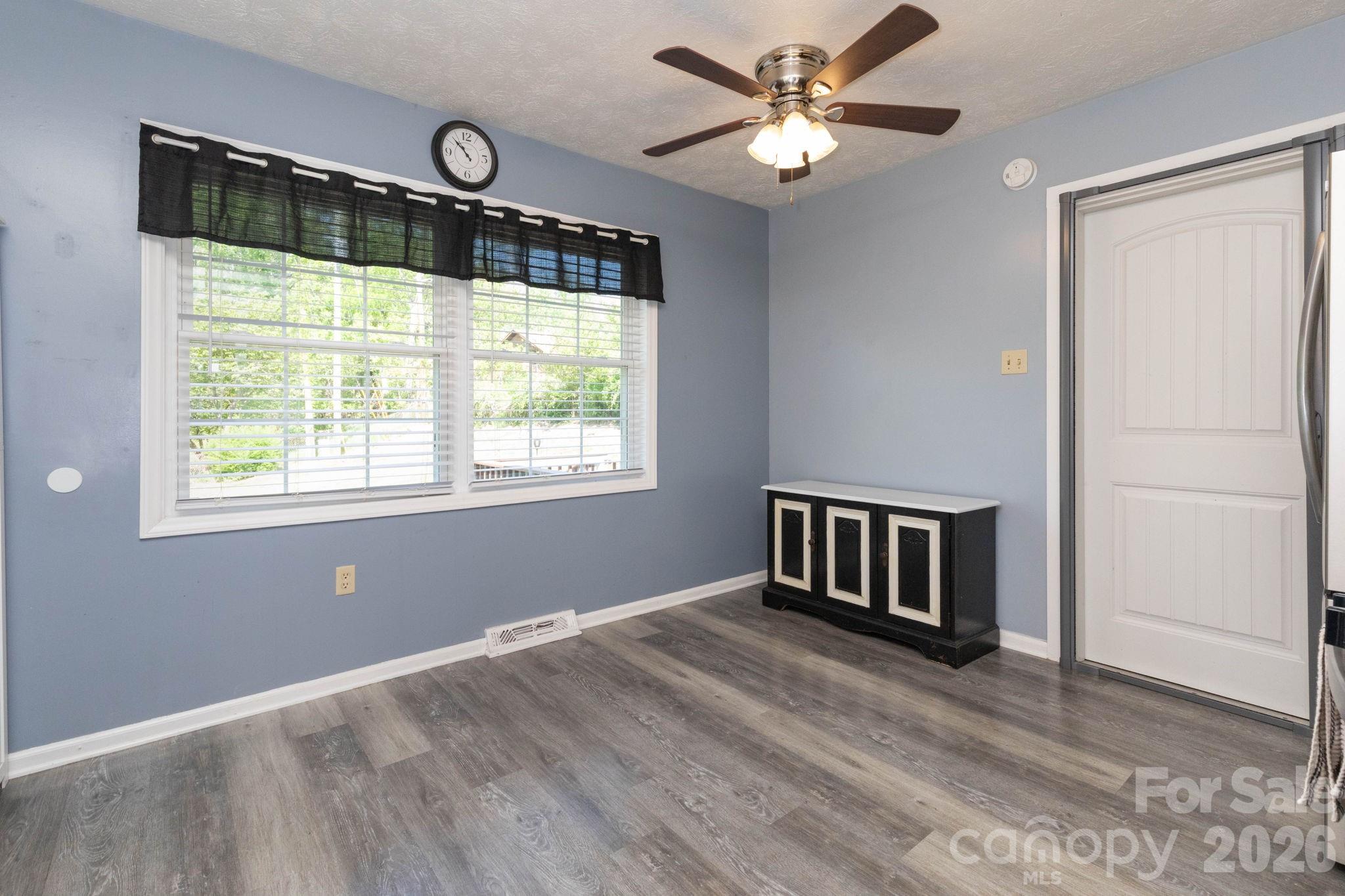 30 Compton Drive — Asheville
