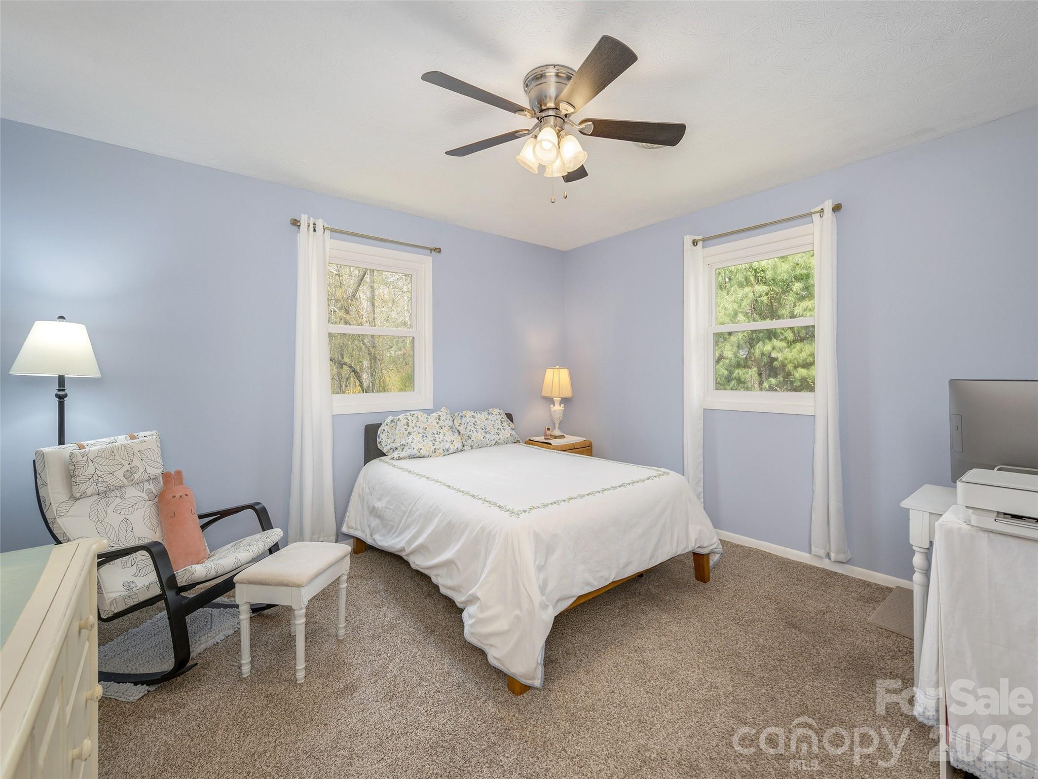 103 Oakwood Place #4 — Hendersonville