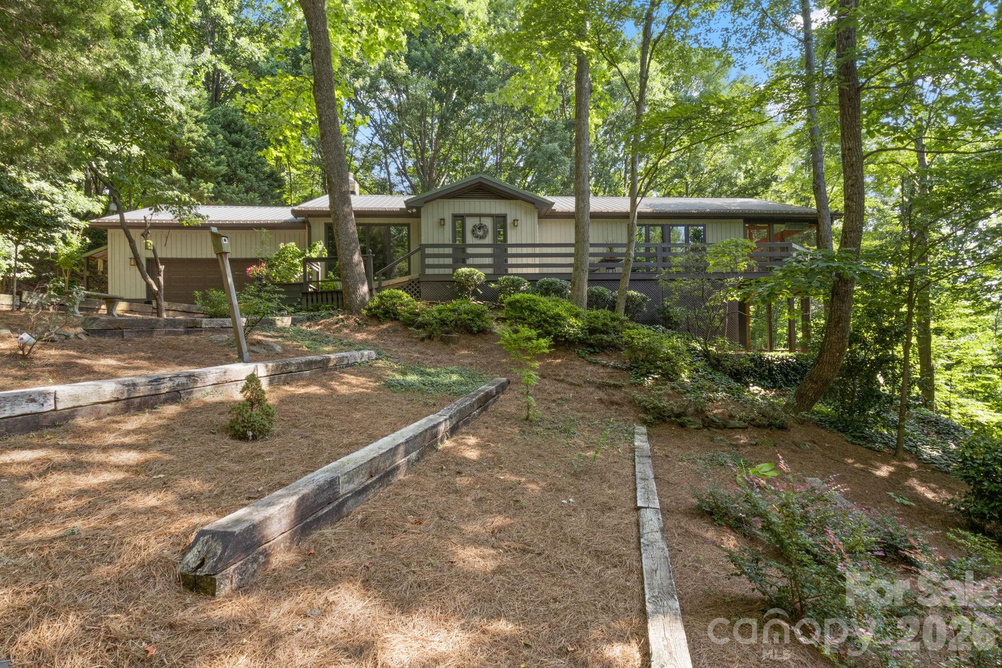 56 Cardinal Circle — Tryon