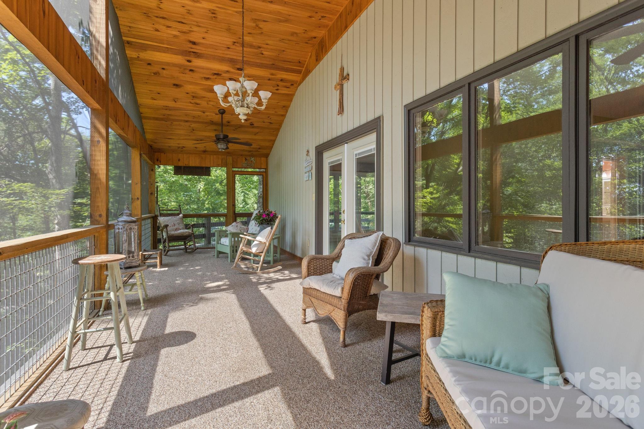 56 Cardinal Circle — Tryon