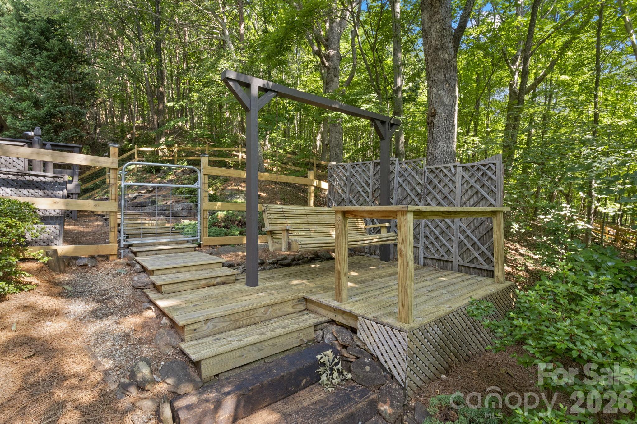 56 Cardinal Circle — Tryon