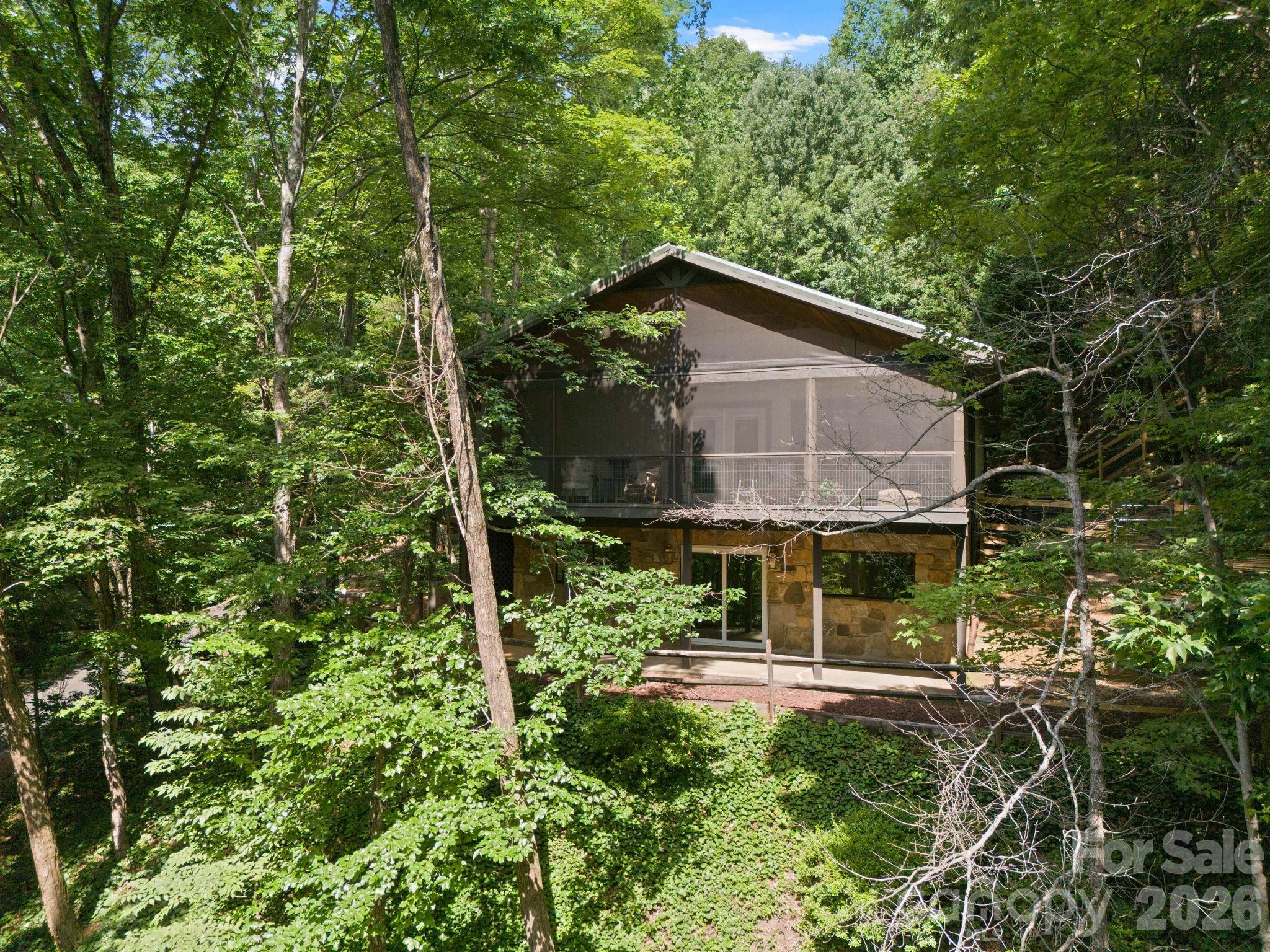 56 Cardinal Circle — Tryon