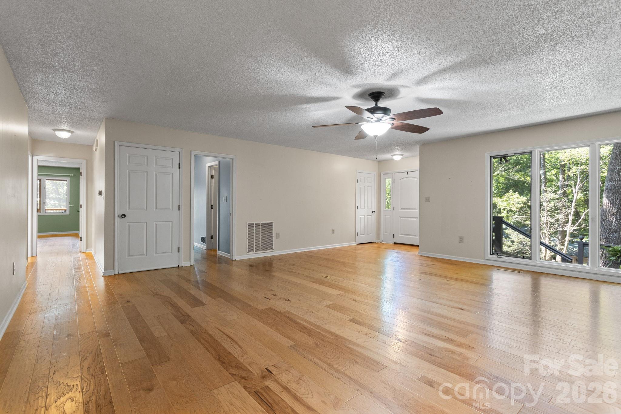 56 Cardinal Circle — Tryon