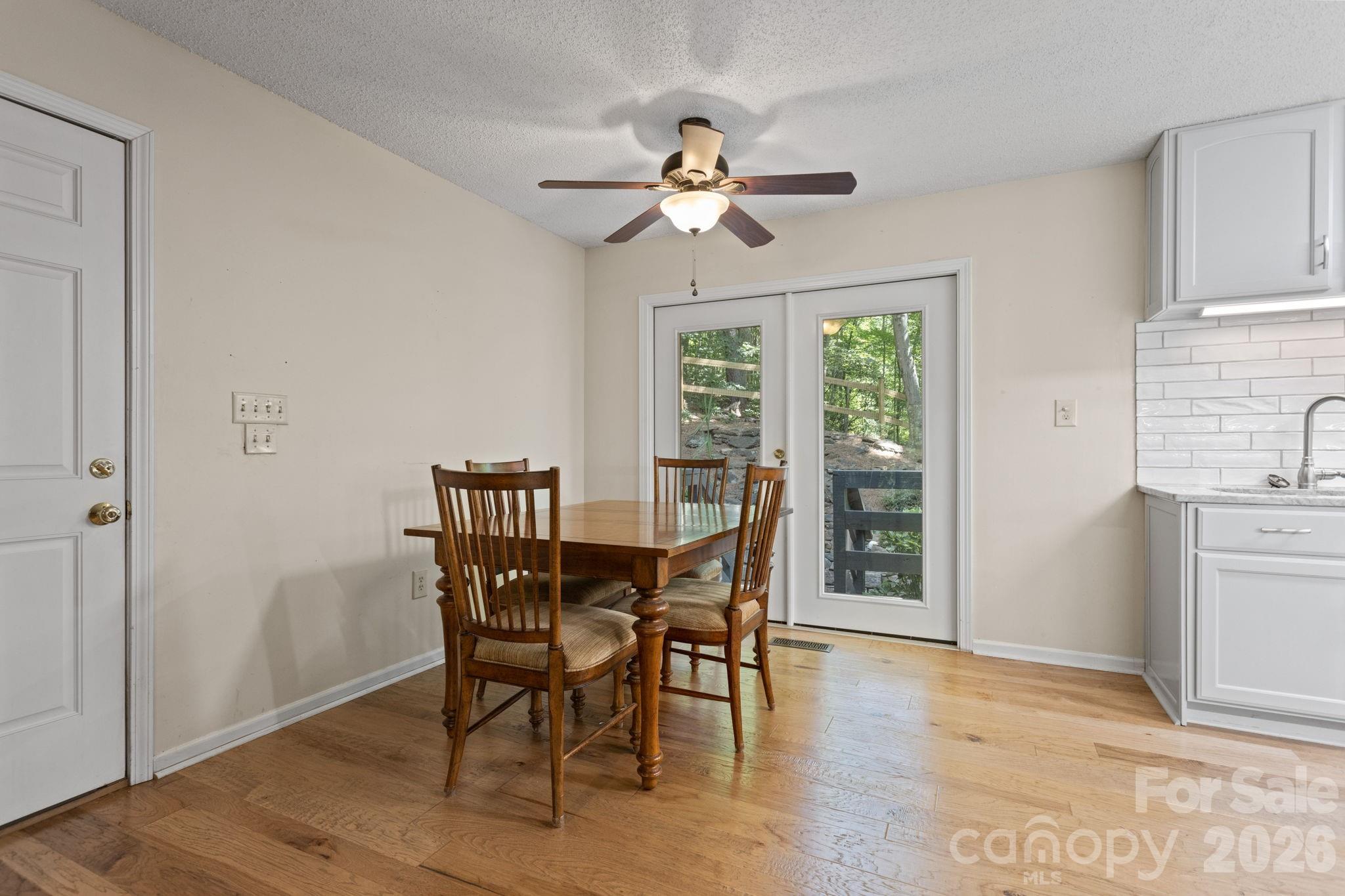 56 Cardinal Circle — Tryon