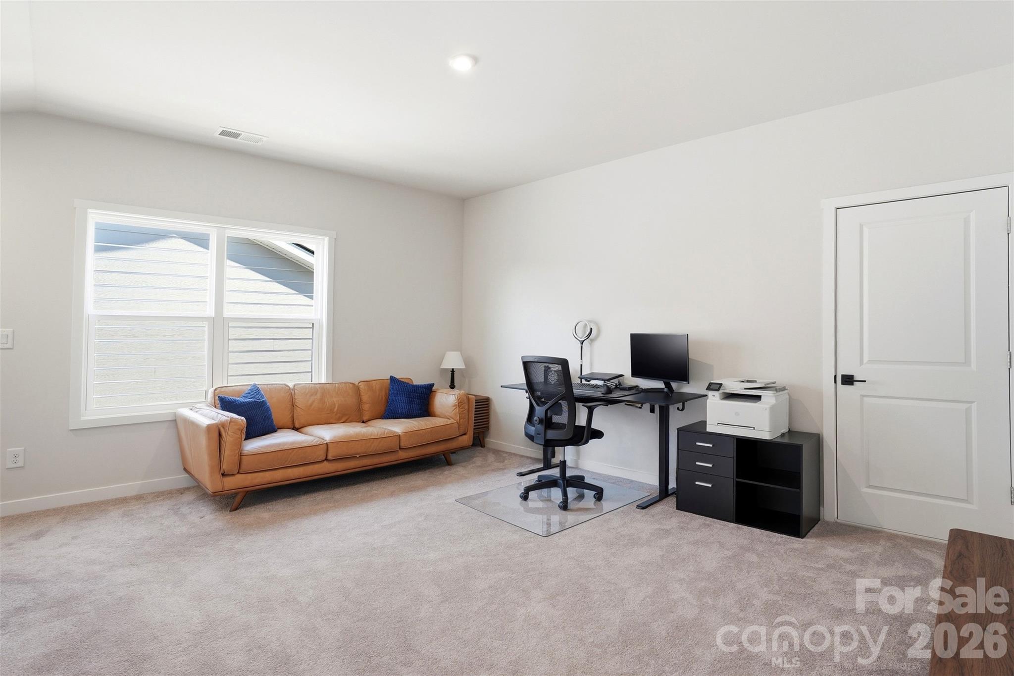 7104 Wayfarer Drive — Charlotte
