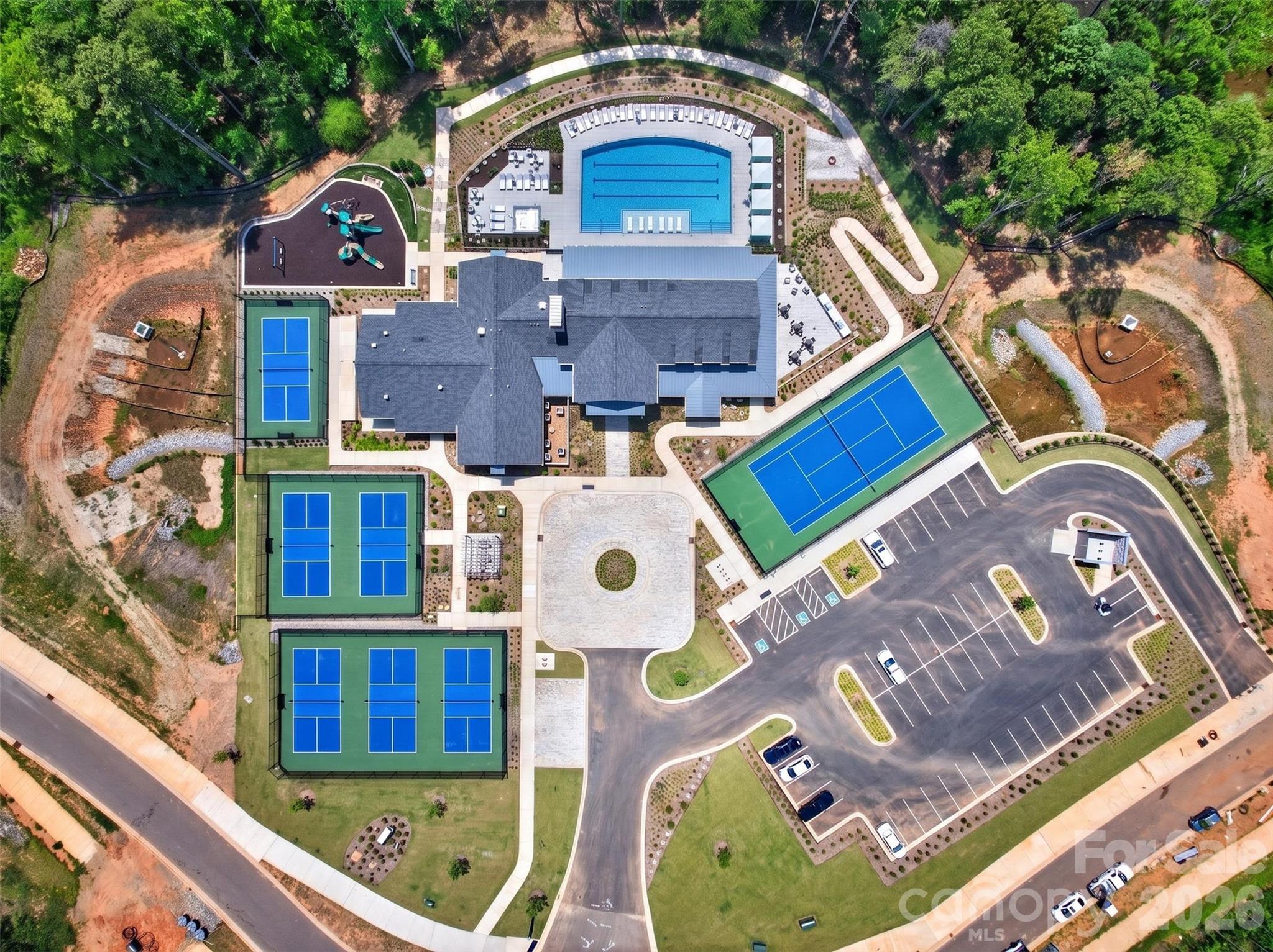 7104 Wayfarer Drive — Charlotte