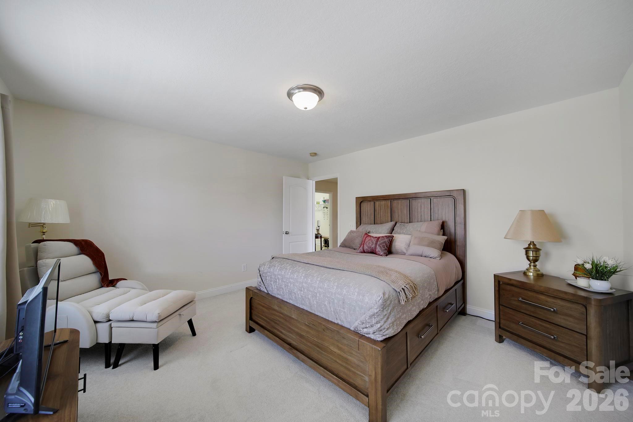2492 Glyncastle Way — Gastonia
