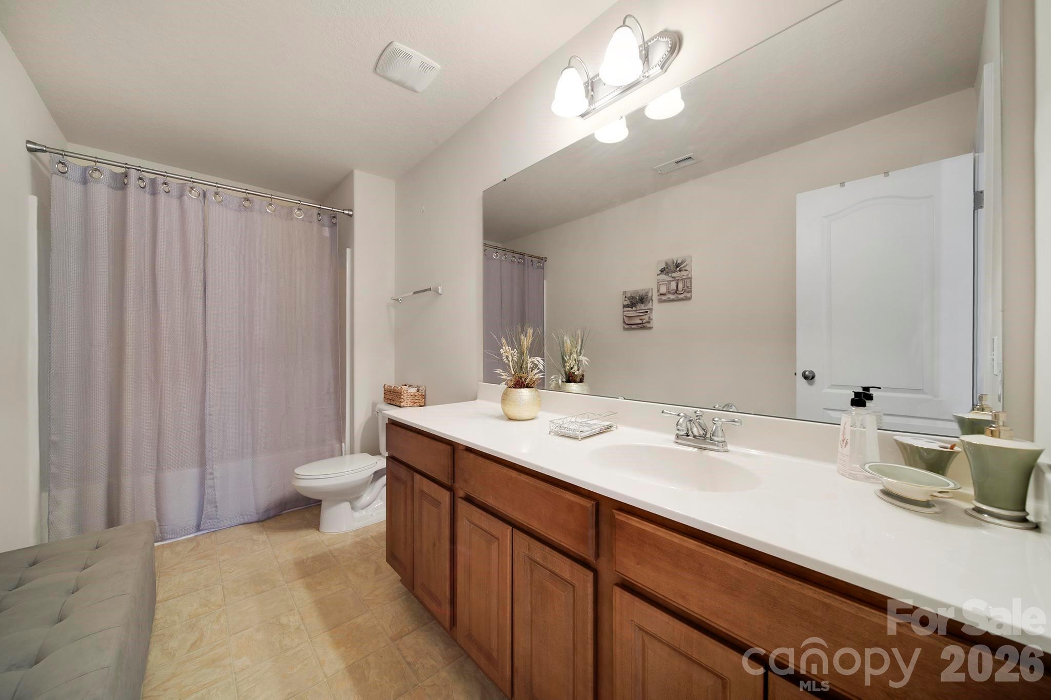 2492 Glyncastle Way — Gastonia