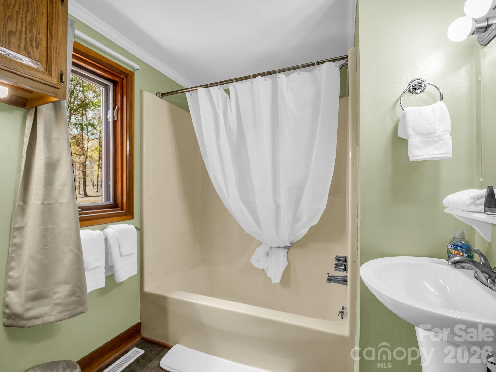 307 Watership Road — Lake Lure