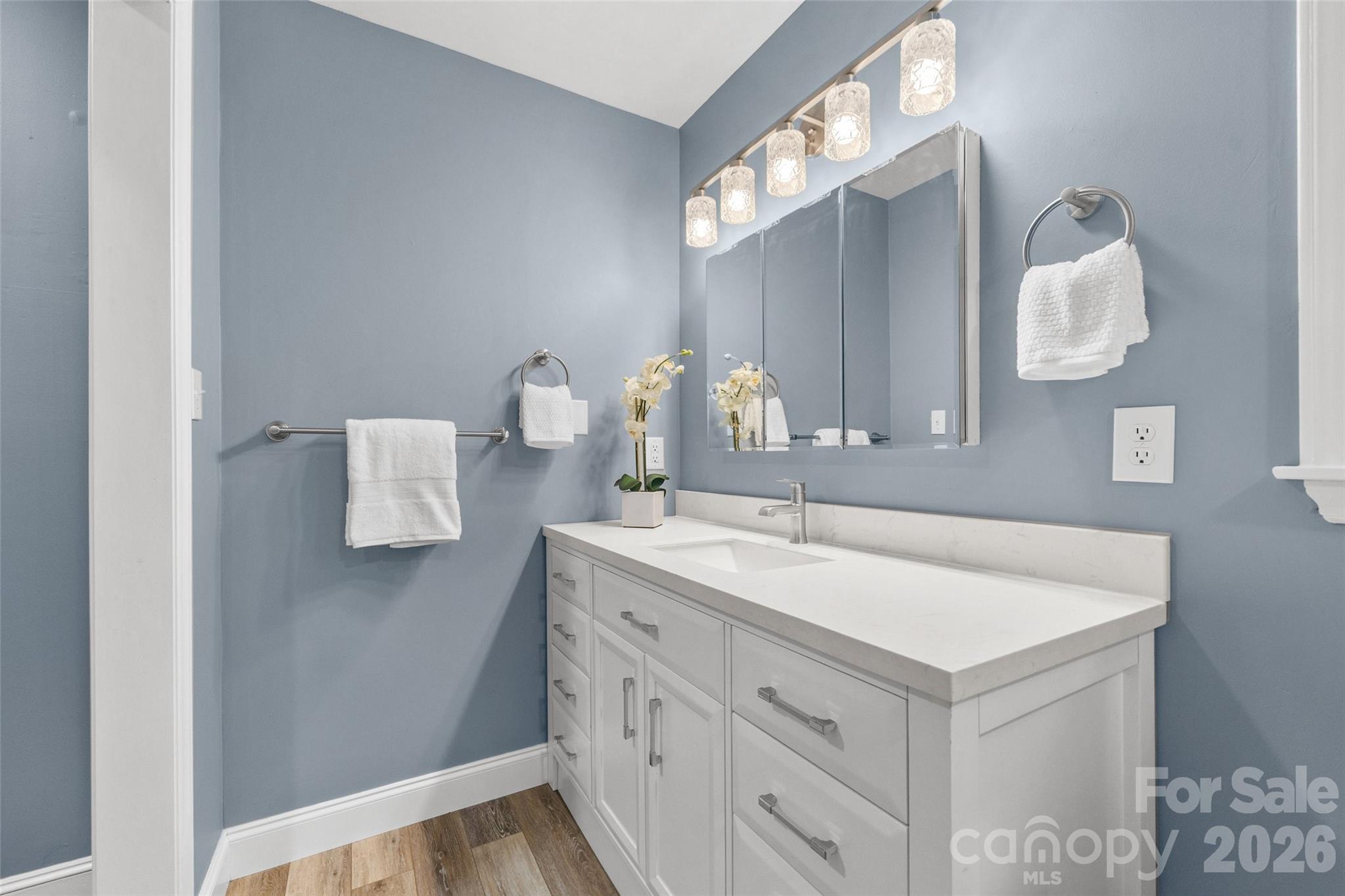 10500 Doylestown Road — Matthews