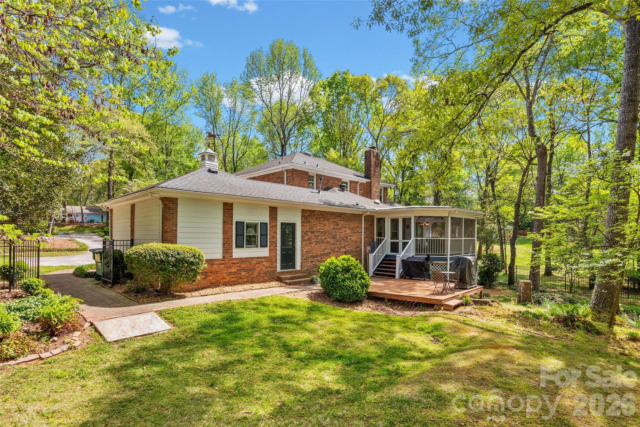 10500 Doylestown Road — Matthews