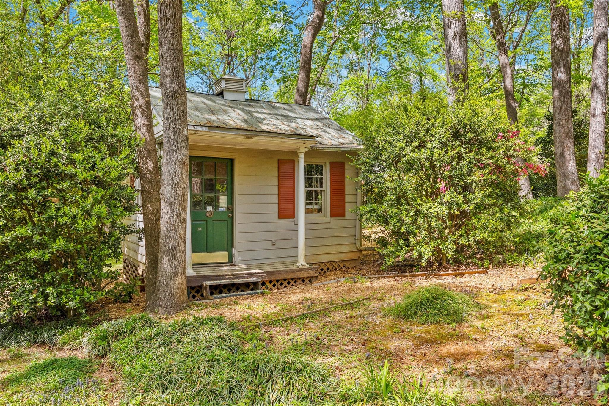 10500 Doylestown Road — Matthews