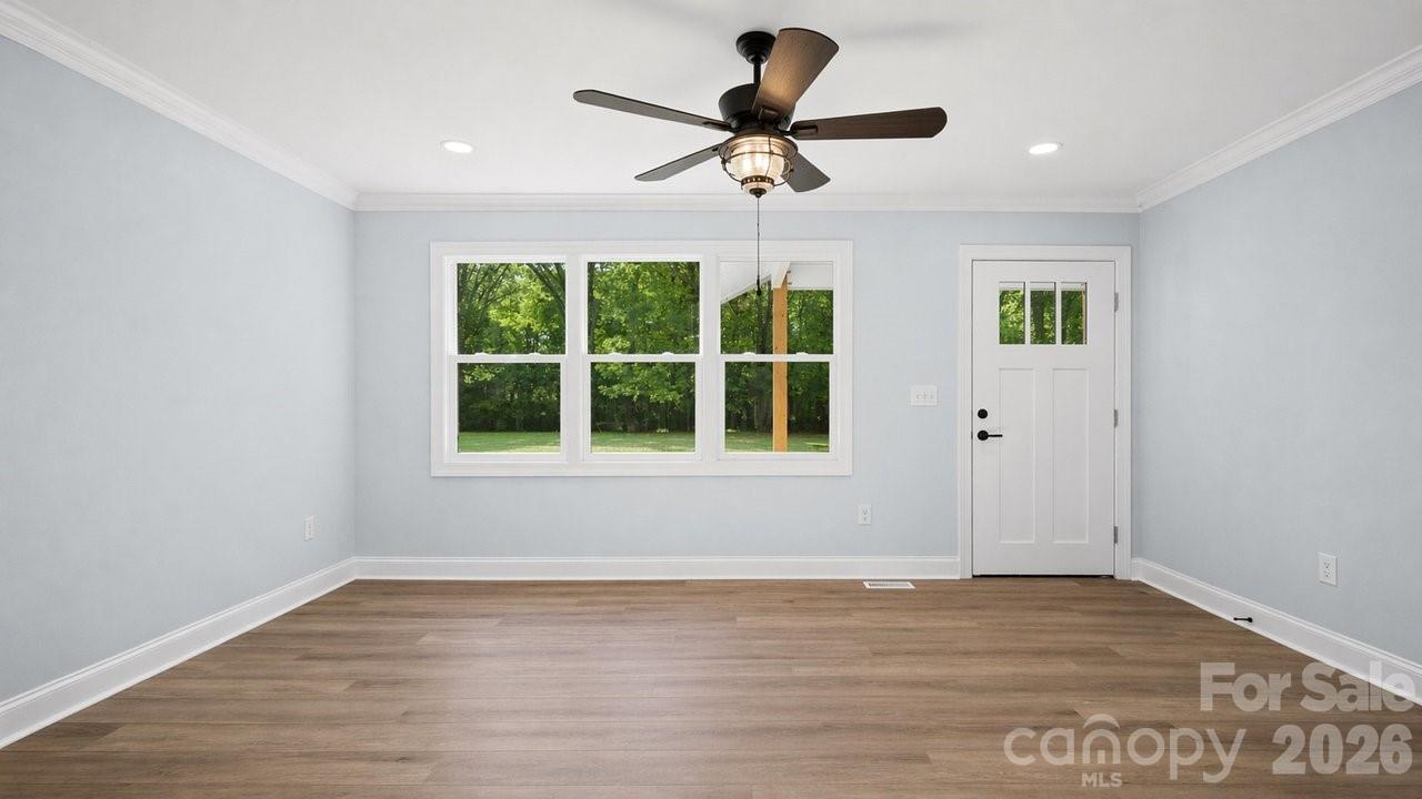 520 Summerow Road — Stanley