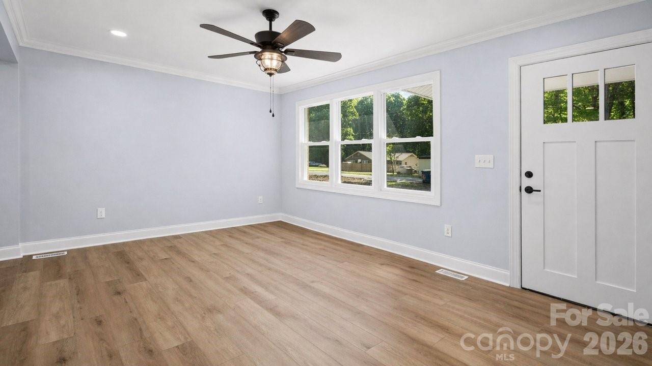 520 Summerow Road — Stanley
