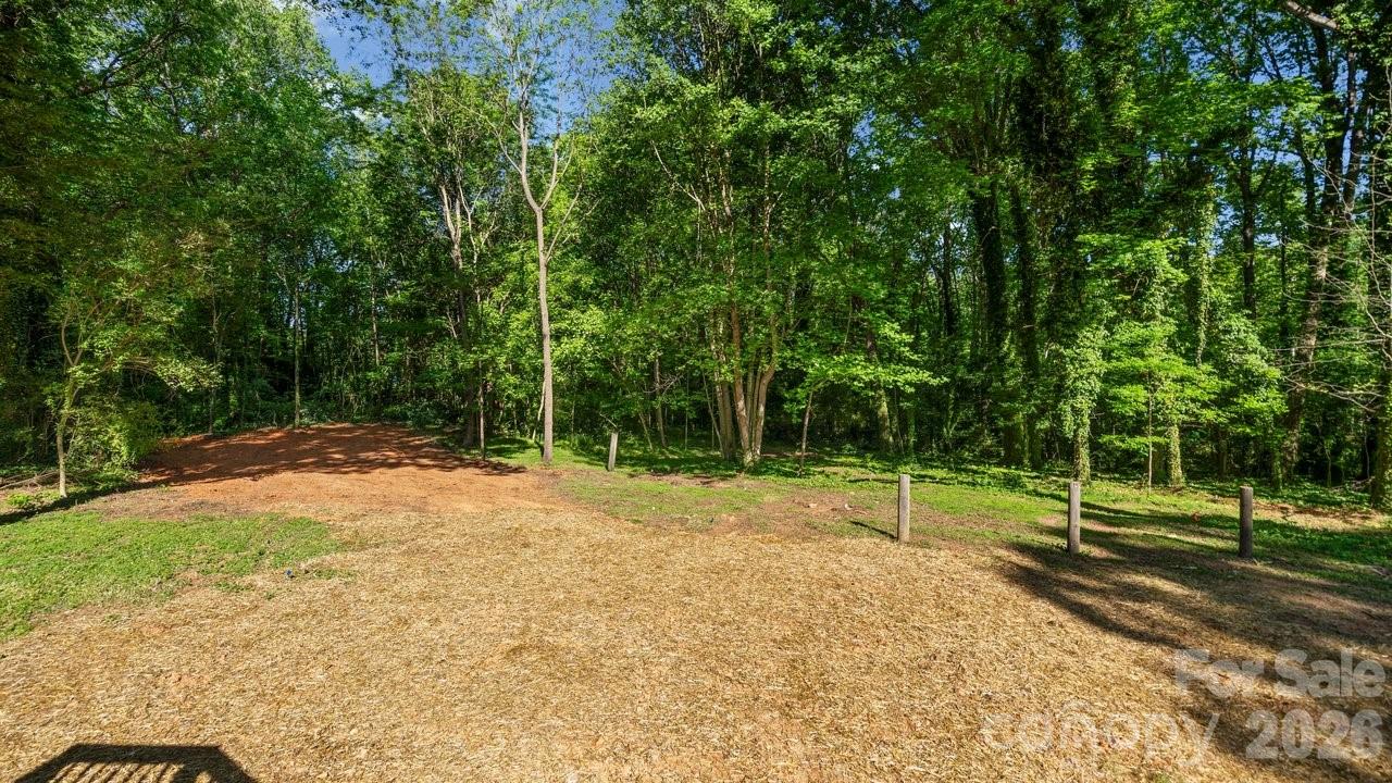 520 Summerow Road — Stanley