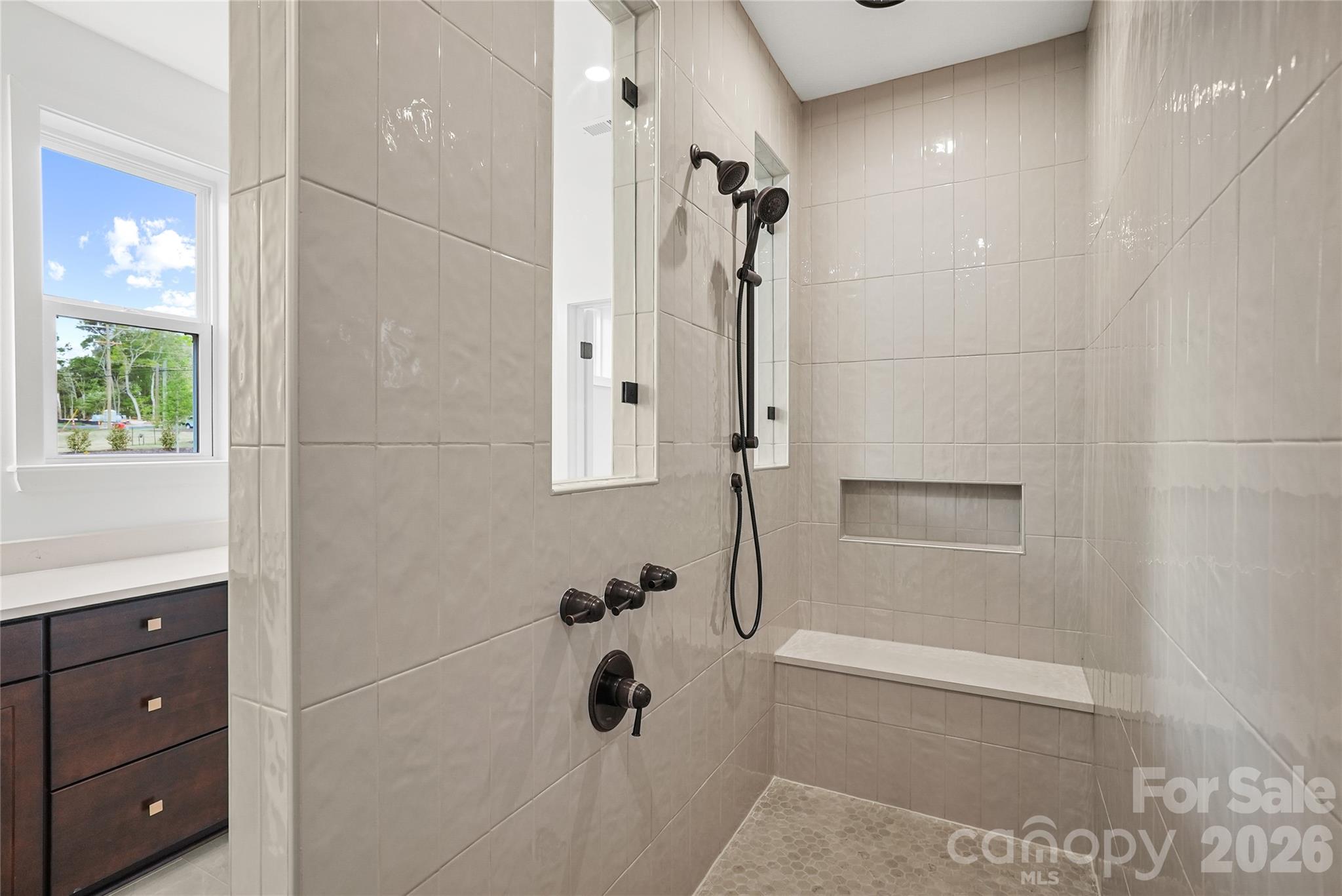 13907 Penbury Lane — Charlotte