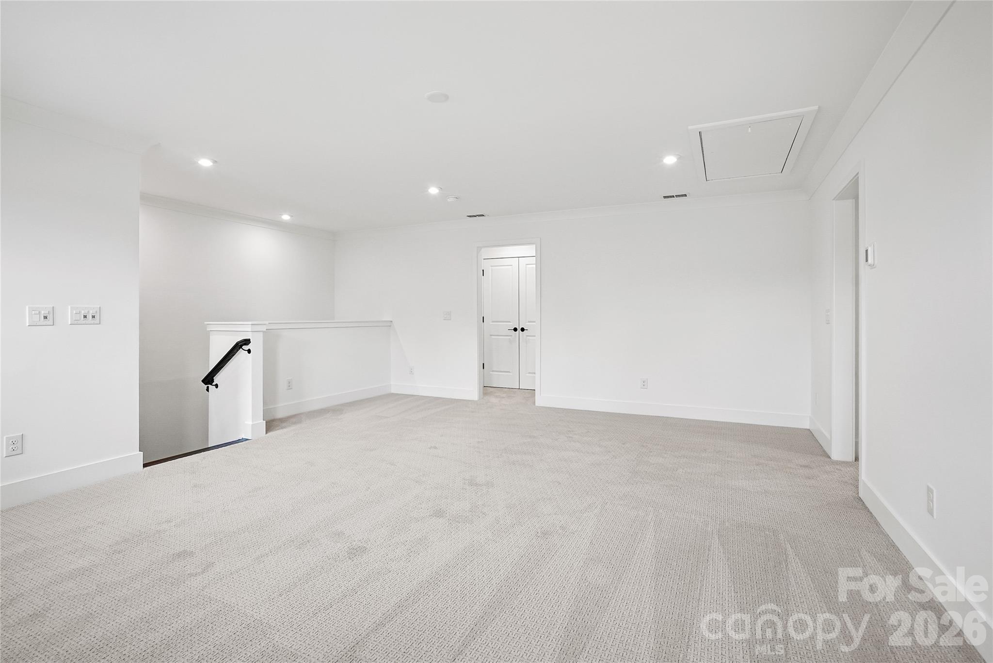 13907 Penbury Lane — Charlotte