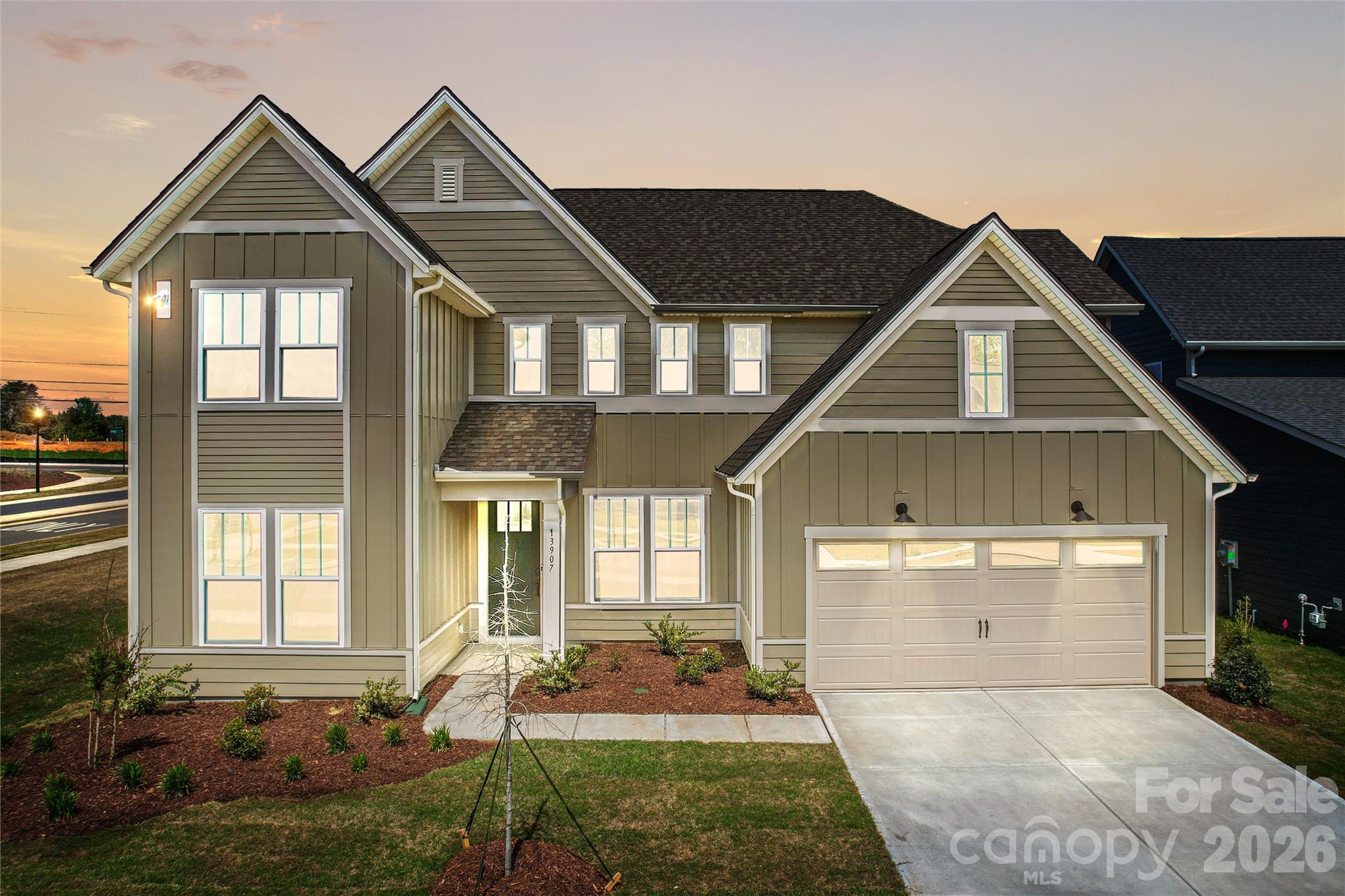 13907 Penbury Lane — Charlotte