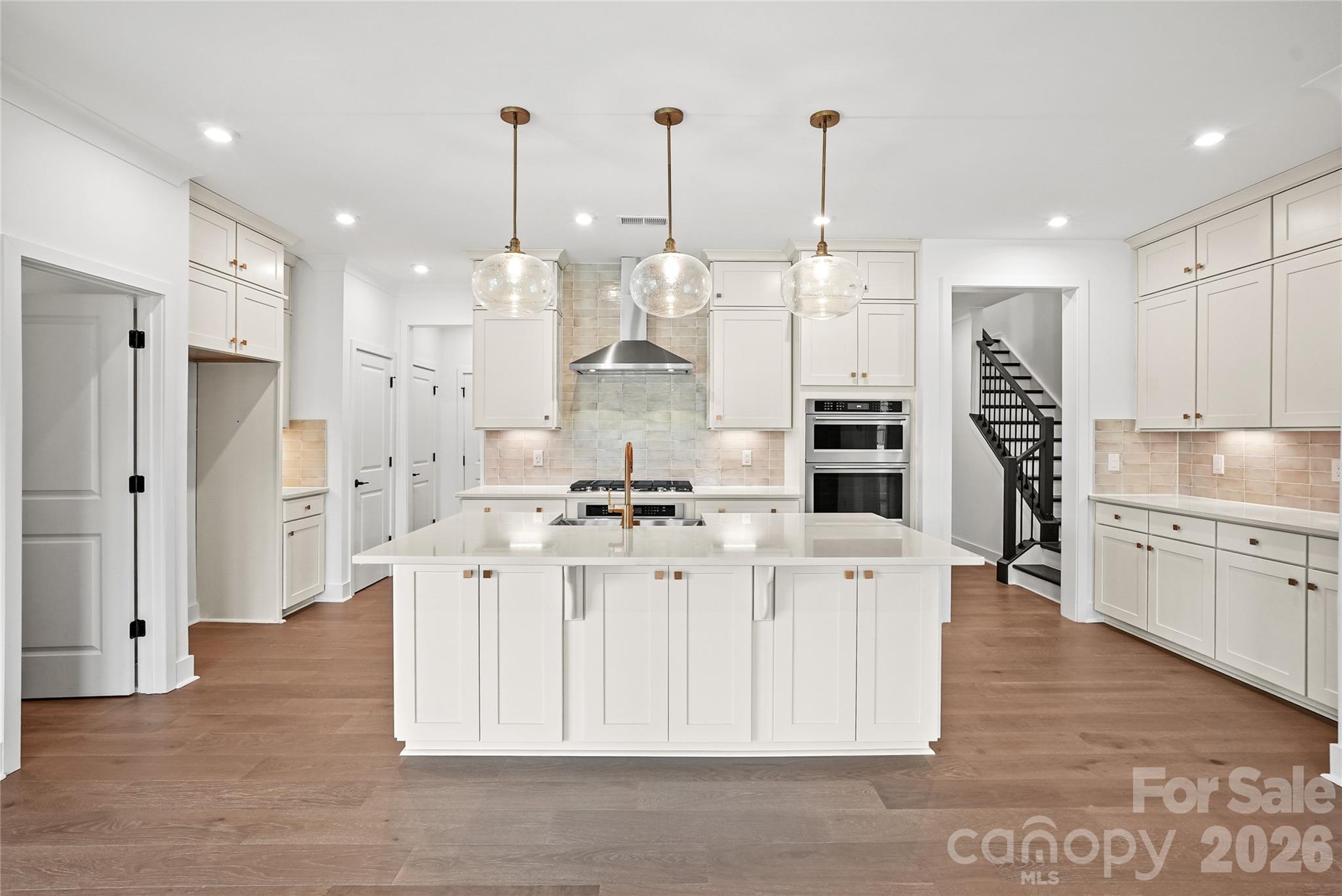 13907 Penbury Lane — Charlotte