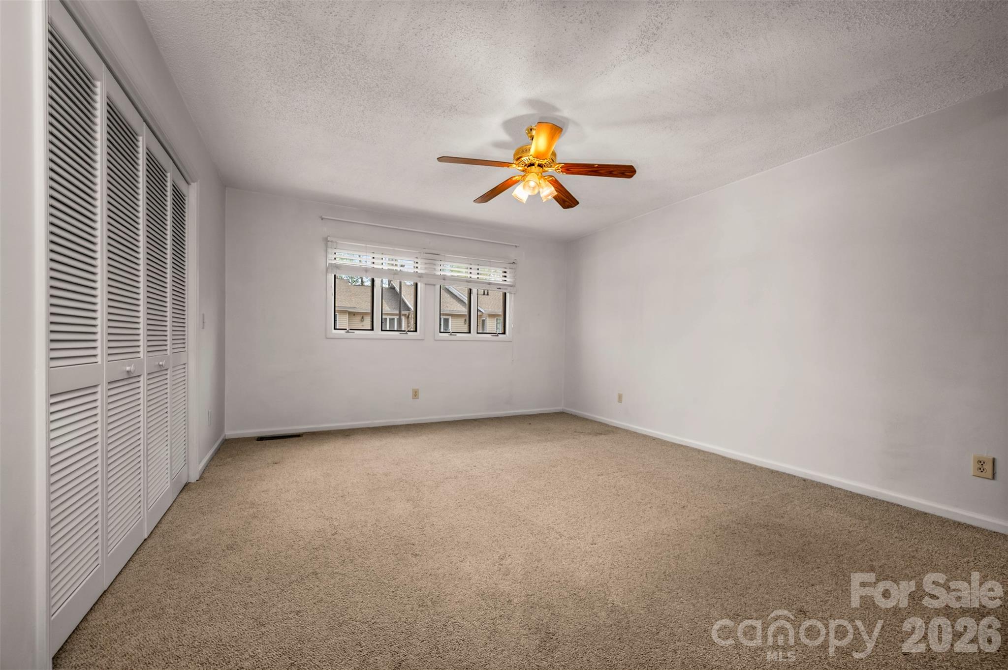 451 Britton Creek Drive — Hendersonville