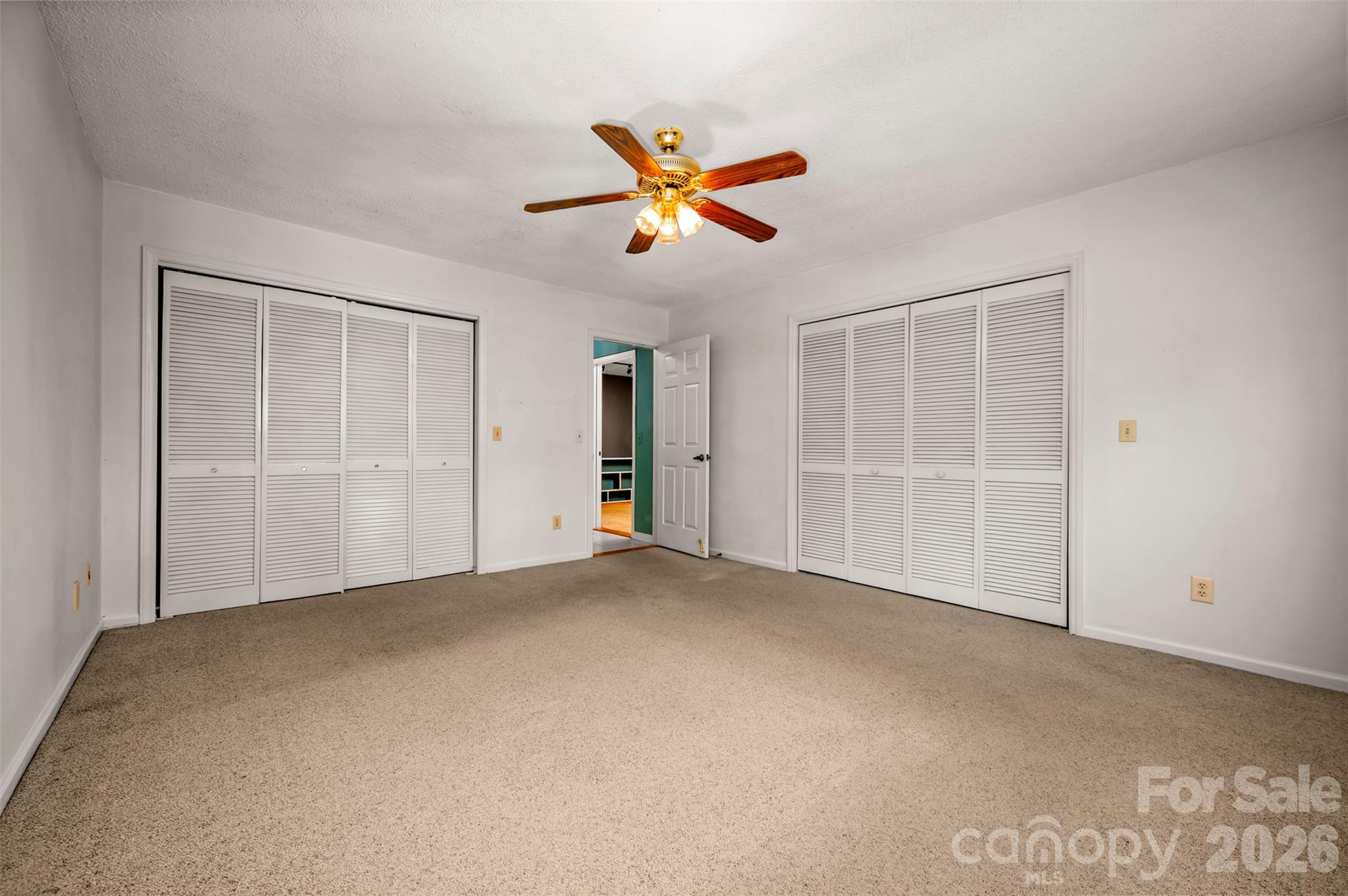 451 Britton Creek Drive — Hendersonville