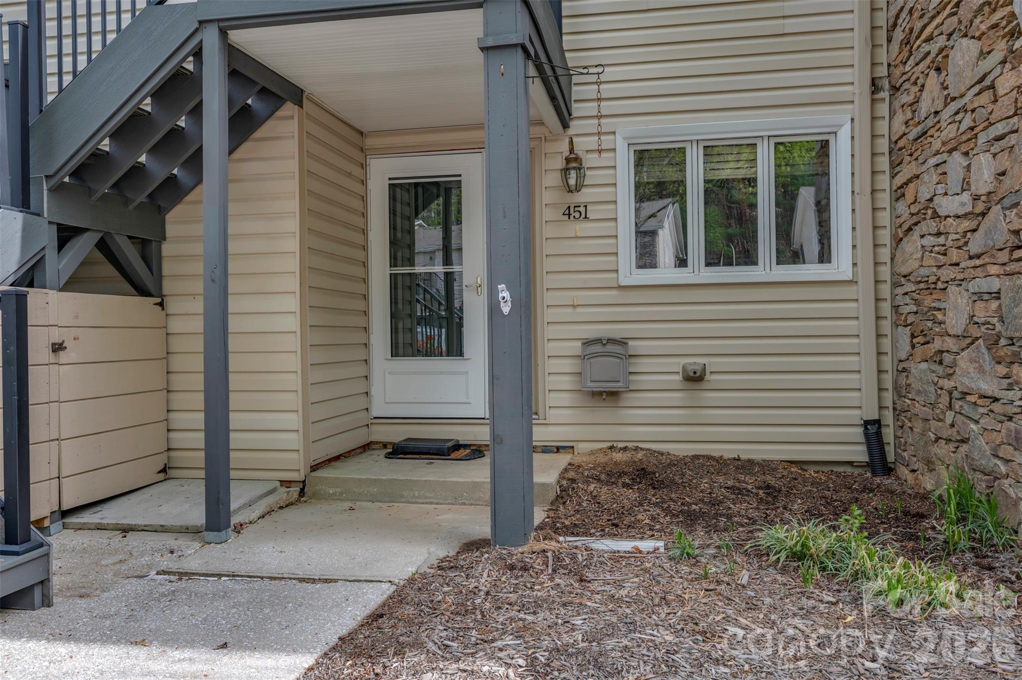 451 Britton Creek Drive — Hendersonville