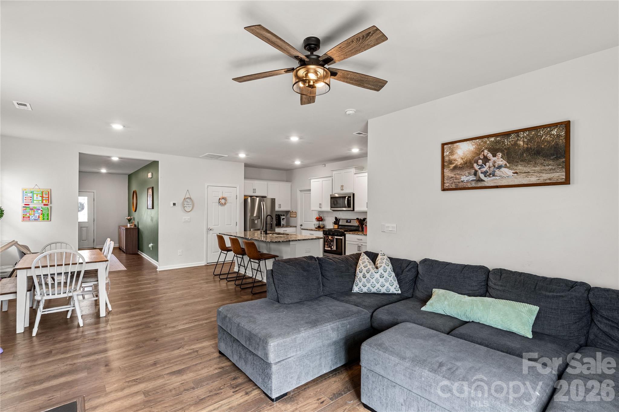 559 King Clover Lane — Clover