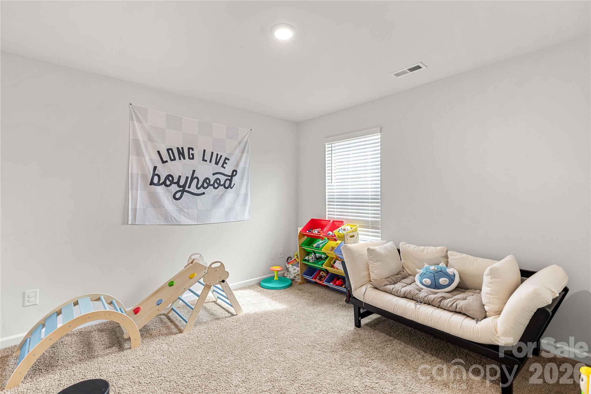 559 King Clover Lane — Clover